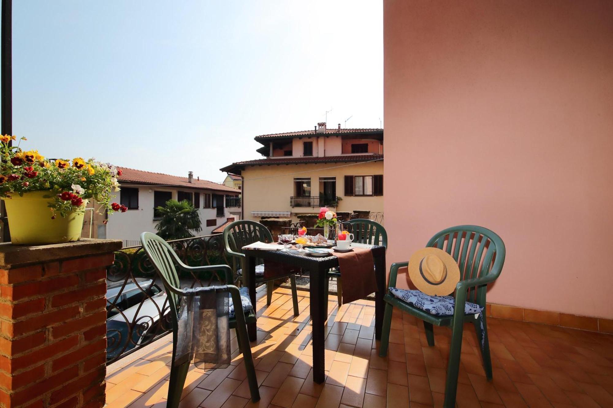 Petalo Bianco 100M From Lake - Happy Rentals Baveno Dış mekan fotoğraf